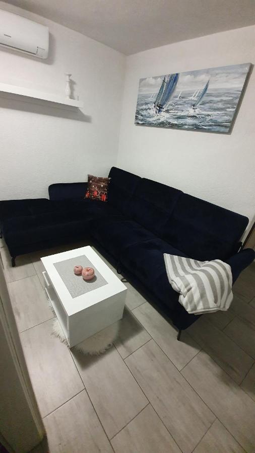 Apartments Tatjana Senj  Kamer foto